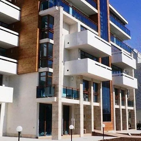 Itta Aparthotel